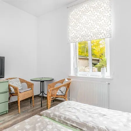 Apartament Venti Broniewskiego 1 *
