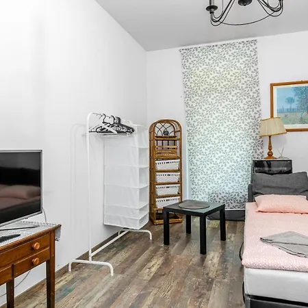 Venti Broniewskiego 1 索波特